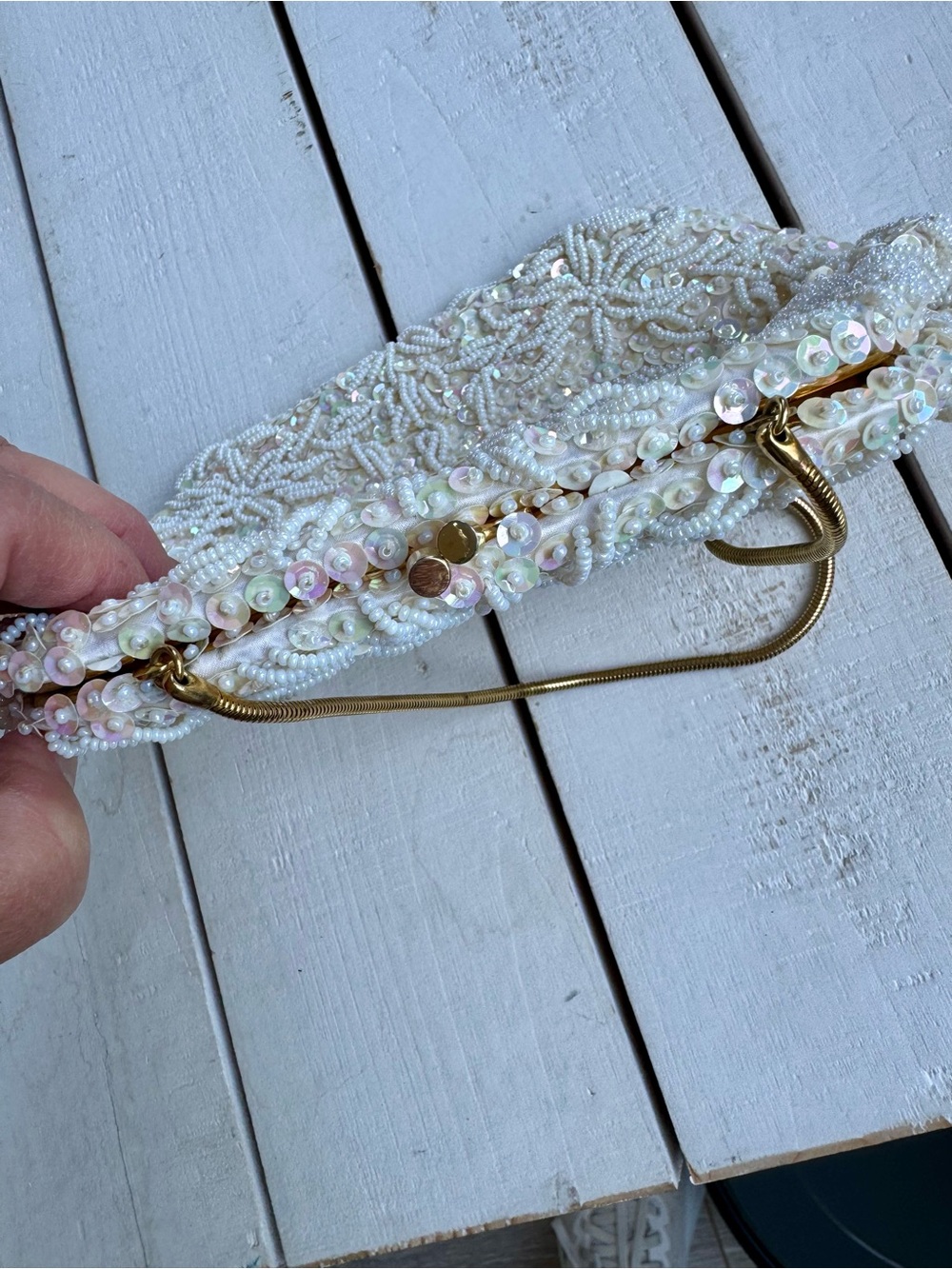 Vintage 1950-60’s Ivory Hand-Beaded Evening Clutch with Chain Strap - Picture 6 of 8